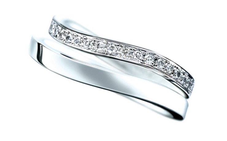 サムシングブルーの結婚指輪　SBM103　SMB115